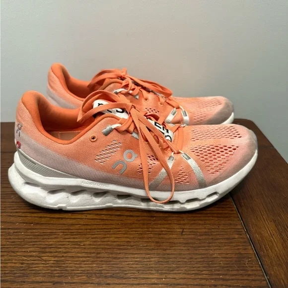 On Running‎ Women's Cloudsurfer Flame Athletic Shoes 10.5 - Picture 2 of 9